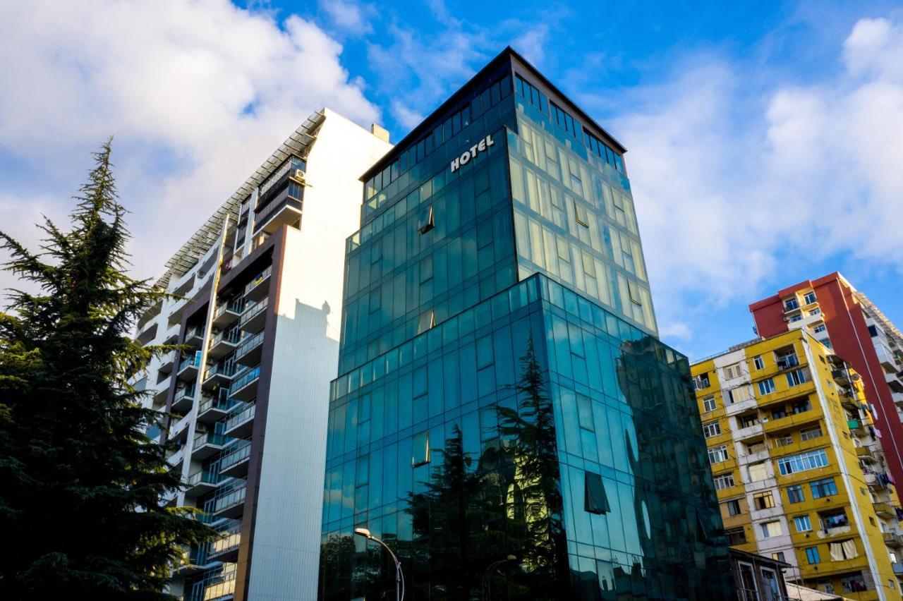 Hotel Green Glass Batumi Luaran gambar