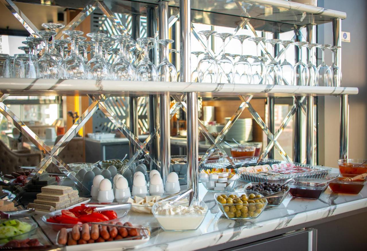 Hotel Green Glass Batumi Luaran gambar